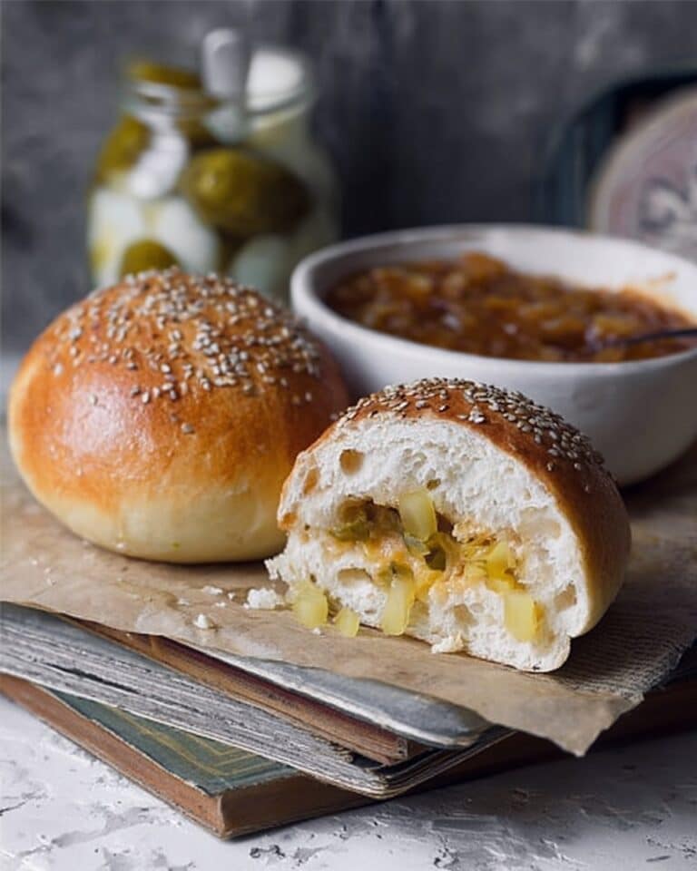 Cheesy Apple and Brie Ploughman’s Rolls Recipe