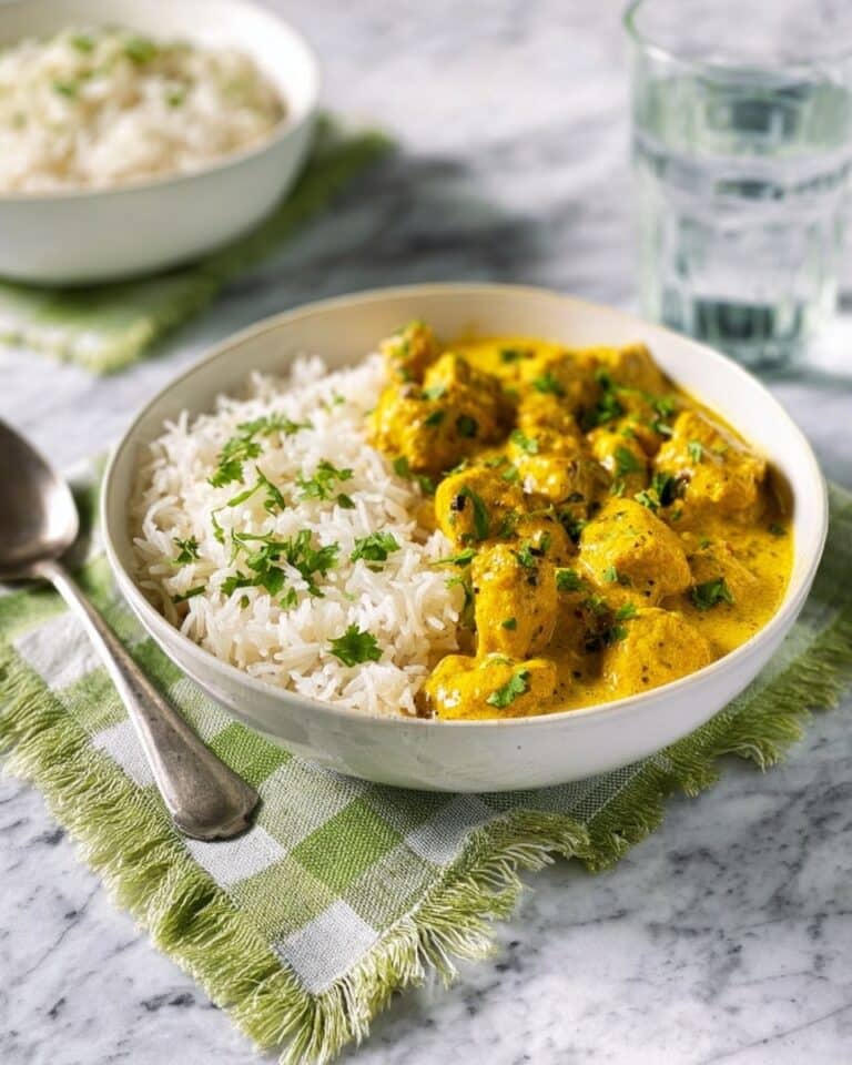 Creamy Chicken Korma with Almonds and Sultanas Recipe